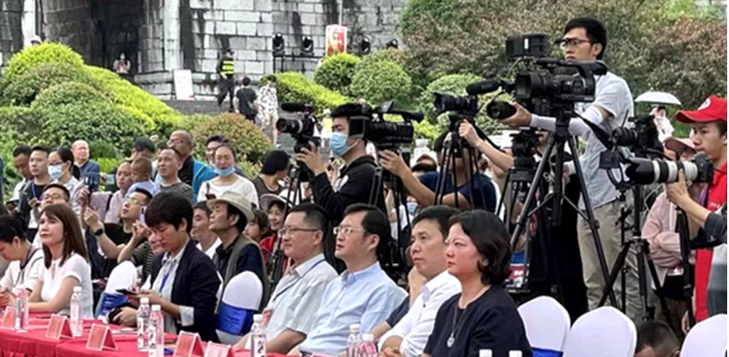 人民的非遺 人民共享  ——貴州省2021年“文化和自然遺產日”暨“非遺購物節(jié)”活動成功舉辦