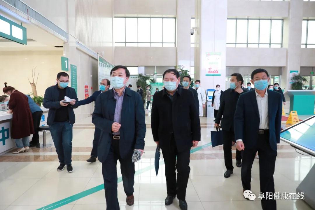 安徽：阜陽師范大學校領(lǐng)導到市人民醫(yī)院考察調(diào)研合作事宜