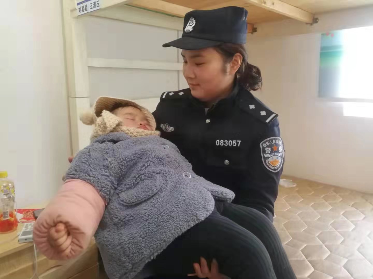 烏江所:貪玩孩童走丟，熱心民警救援