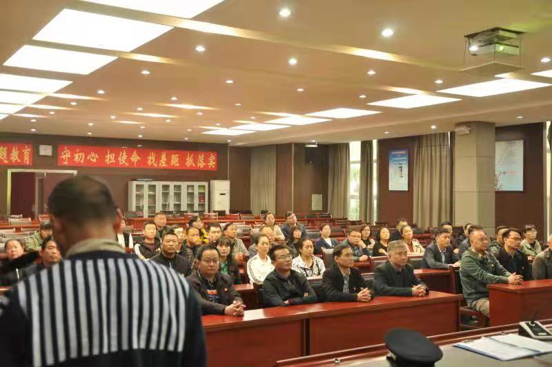 阜陽市婦女兒童醫(yī)院開展“不忘初心，牢記使命”主題教育和“三個以案”警示教育